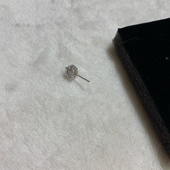 Large Sparkly Silver CZ Stud Earring - Picture 8 of 8